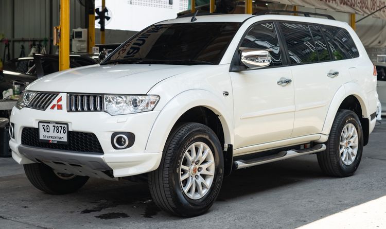 Mitsubishi Pajero Sport 2012 2.5 GT Utility-car ดีเซล ไม่ติดแก๊ส เกียร์อัตโนมัติ ขาว รูปที่ 2