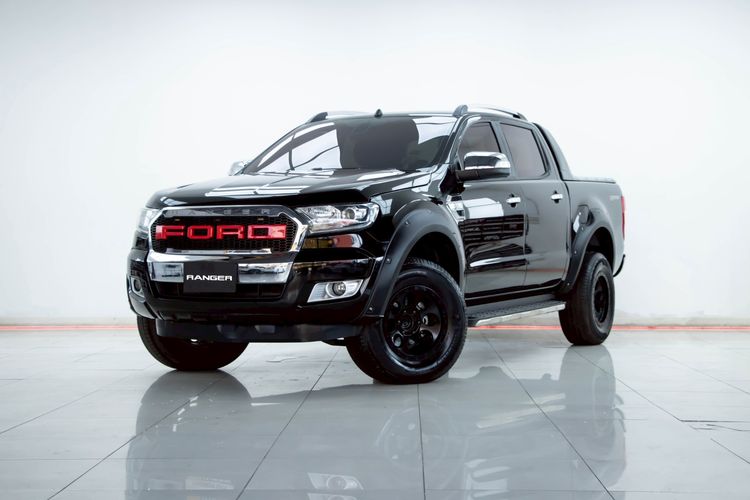 รถ Ford Ranger 2.2 Hi-Rider XLT สี ดำ