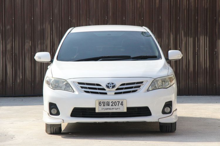 Toyota Altis 2012 1.6 E CNG Sedan เบนซิน NGV เกียร์อัตโนมัติ ขาว รูปที่ 2