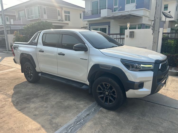 Toyota Hilux Revo 2020 2.4 Prerunner G Rocco Pickup ดีเซล เกียร์อัตโนมัติ ขาว รูปที่ 3