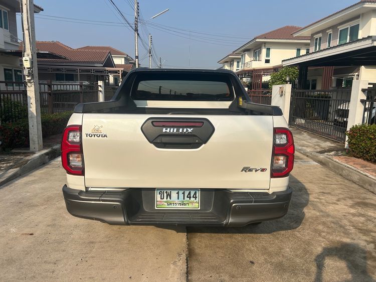 Toyota Hilux Revo 2020 2.4 Prerunner G Rocco Pickup ดีเซล เกียร์อัตโนมัติ ขาว รูปที่ 2