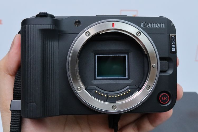 Canon EOS R50V + RF-S14-30mm F4-6.3 IS STM  ID26030282 รูปที่ 10