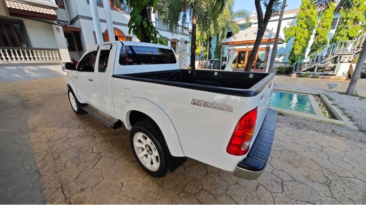Toyota Hilux Vigo 2010 2.5 Prerunner E Pickup ดีเซล ไม่ติดแก๊ส เกียร์ธรรมดา ขาว รูปที่ 4