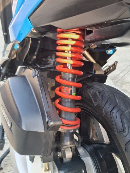 Honda clickปี2016ไฟหน้าLEDสภาพดีภาษี พรบไม่ขาดเครื่องยนต์เงียบกริบเอกสารครบพร้อมโอน รูปที่ 9