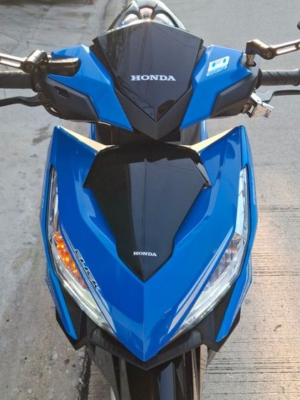 Honda clickปี2016ไฟหน้าLEDสภาพดีภาษี พรบไม่ขาดเครื่องยนต์เงียบกริบเอกสารครบพร้อมโอน