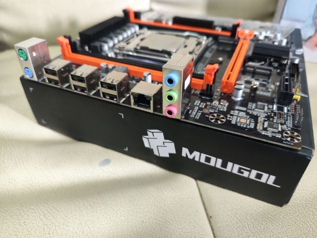 ชุด 2011 x99 ddr4 xeon E5-2630 V4 10 คอร์ 20 เทรด รูปที่ 3