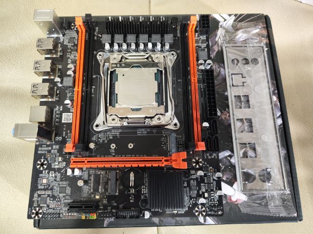 ชุด 2011 x99 ddr4 xeon E5-2630 V4 10 คอร์ 20 เทรด