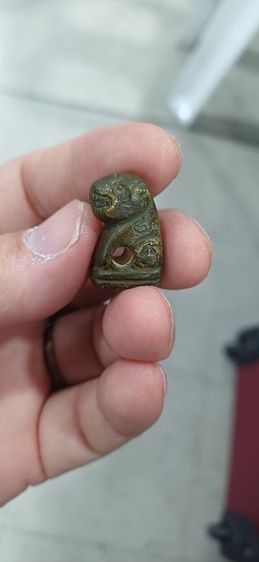 เสือหลวงพ่อวงษ์ วัดปริวาส รุ่น4
เสือหล่อแห่งราชสงคราม รูปที่ 3