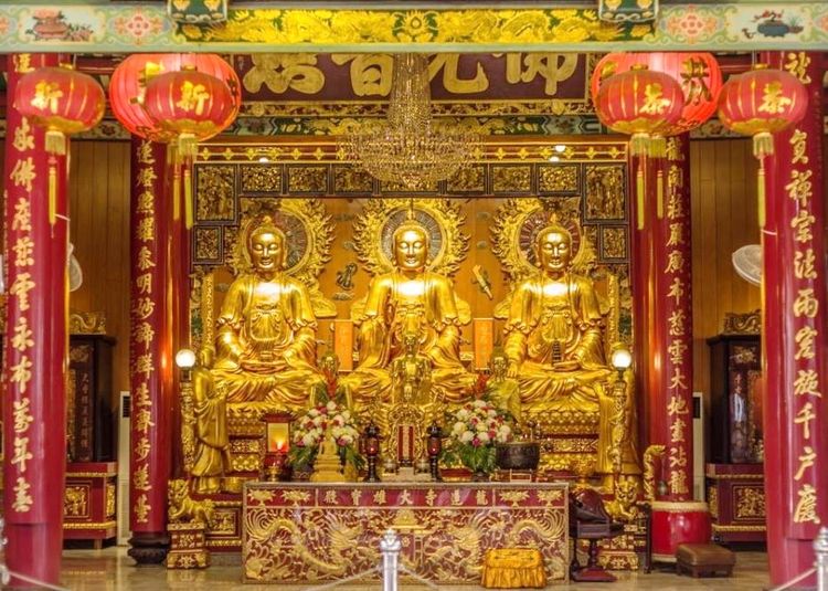 พระศรีศากยมุนีพุทธเจ้า สธ วัดมังกรกมลาวาส (เล่งเน่ยยี่)  5 นิ้ว รูปที่ 3