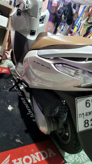 Honda lead 125 รูปที่ 2