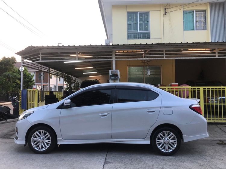 Mitsubishi Attrage 2019 1.2 GLS Limited Sedan เบนซิน เกียร์อัตโนมัติ ขาว รูปที่ 2