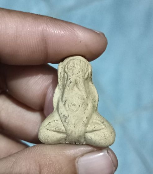 พระปิดตาพร้อมกรอบ 1 องค์ รูปที่ 10