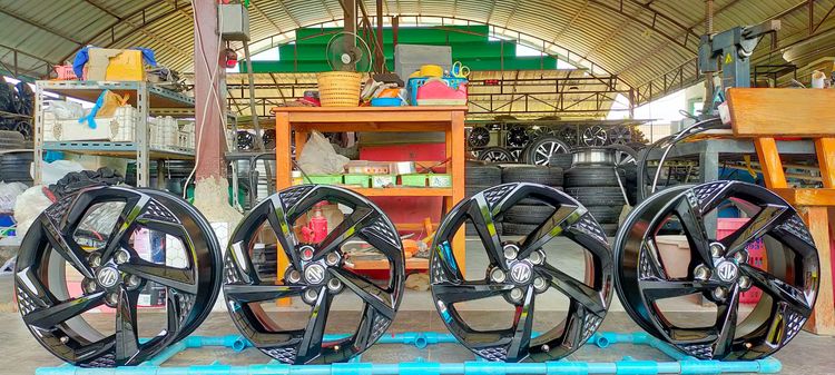 แม็กmg ขอบ17 กว้าง7 et43 สีอบpowder coat ไร้รอยไม่คดไม่ดุ้งไม่แตก  ใส่ mg 4 mg5 mg ep mg zs EV   อื่นๆ 5 รู 112 รูปที่ 11