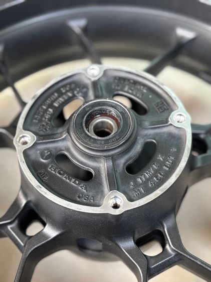 ล้อ CBR500R รูปที่ 2