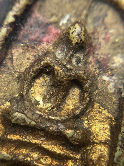 พระสมเด็จวัดระฆังพิมพ์ฐานแซมลงรักสองสีปิดทอง รูปที่ 7