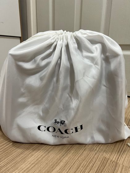 กระเป๋า Coach สะพาย รูปที่ 11