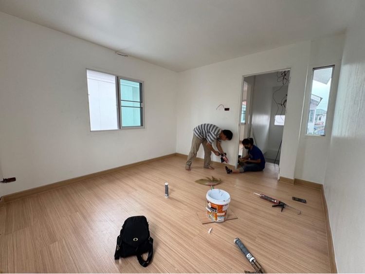 ไม่มี  เอื้ออาทรสันกำแพง รูปที่ 2