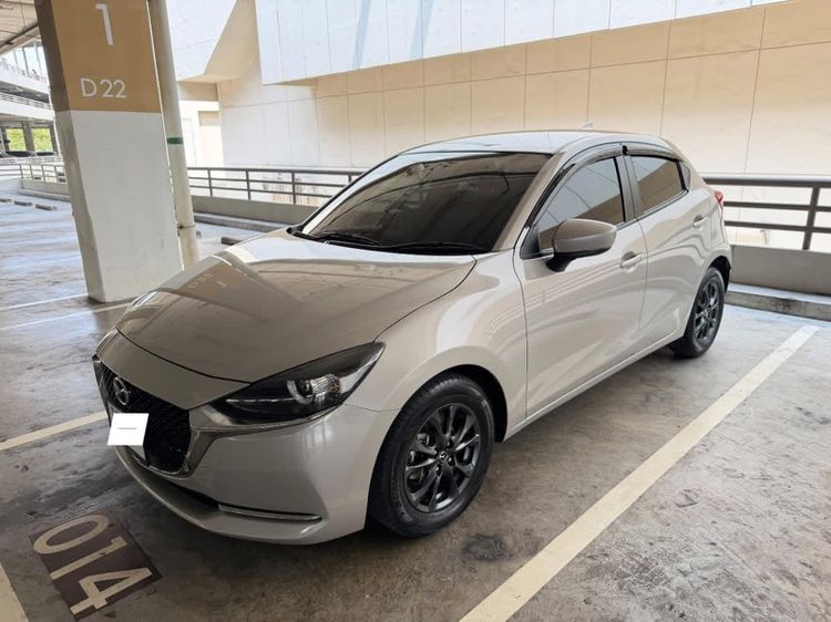Mazda Mazda 2 2022 1.3 Sedan เบนซิน ไม่ติดแก๊ส เกียร์อัตโนมัติ เบจ รูปที่ 4
