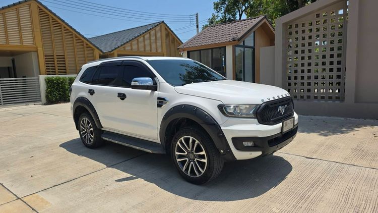 Ford Everest 2019 2.0 Titanium Utility-car ดีเซล ไม่ติดแก๊ส เกียร์อัตโนมัติ ขาว รูปที่ 4