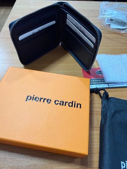 ขายกระเป๋าตัง  pierre cardin สีกรม มือหนึ่ง แกะมาดูไม่ได้ใช้งาน ประกัน1ปี ถึง 10-3-70  รูปที่ 4