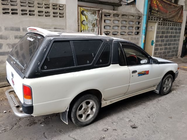 รถ Nissan NV 1.6 SLX สี ขาว