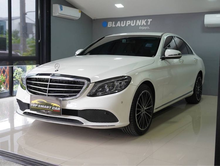 Mercedes-Benz C-Class 2018 C220 Sedan ดีเซล ไม่ติดแก๊ส เกียร์อัตโนมัติ ขาว รูปที่ 2
