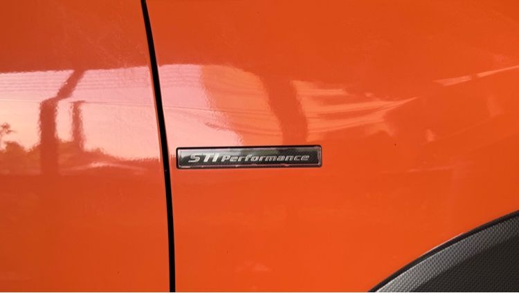 Subaru XV 2015 2.0 XV 4WD Utility-car เบนซิน LPG เกียร์อัตโนมัติ ส้ม รูปที่ 2