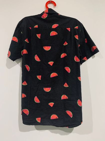 เสื้อเชิ้ต GLOBE แท้ 💯 size L อก 22 ยาว 28.5 สภาพดีมาก ลายสวย ดีเทลดี ทรงสวย เนื้อผ้าดีมาก หายากน่าสะสมครับ รูปที่ 9