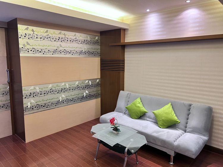 ตกแต่งครบ ขายคอนโดห้องมุม Lumpini Ville ศูนย์วัฒนธรรม เฟอร์ครบ Built-in ทั้งห้อง หิ้วกระเป๋าเข้าอยู่ได้เลย ทำเลดี ใกล้ MRT ห้วยขวาง รูปที่ 3