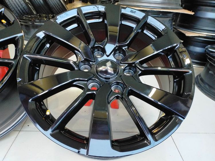 อื่นๆ 18" อื่นๆ แม็กมิตซู ขอบ18 กว้าง7.5 et38 สีอบpowder coat ใส่ไทรทัน ปาเจ