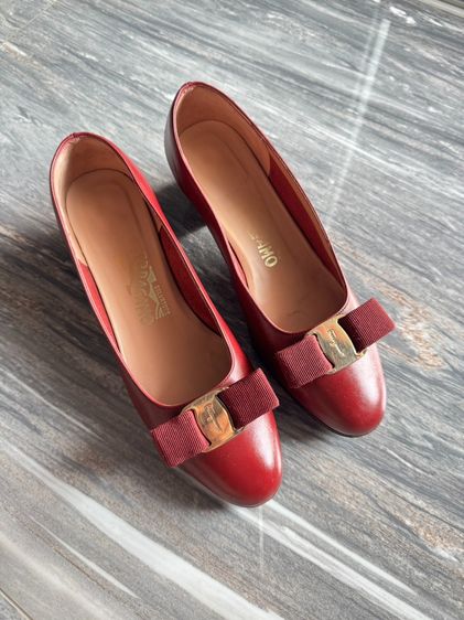อื่นๆ รองเท้าส้นสูง หนังแท้ UK 4 | EU 36 2/3 | US 5.5 แดง Salvatore Ferragamo Heels