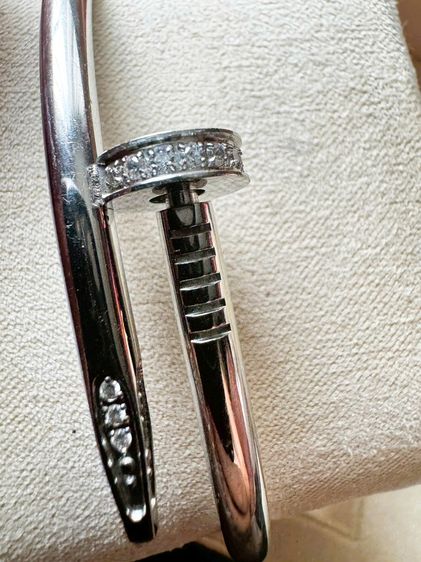 Used Nailed ตะปูเงิน กำไลข้อมือเงินกระดับเพชร Size 19 รูปที่ 2