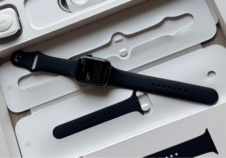  Apple Watch  S7 45 mm รุ่นพิเศษ ตัวสแตนเลส Stainless Steel  GPS -LTe ใช้ซิมได้ สภาพ99 รูปที่ 17