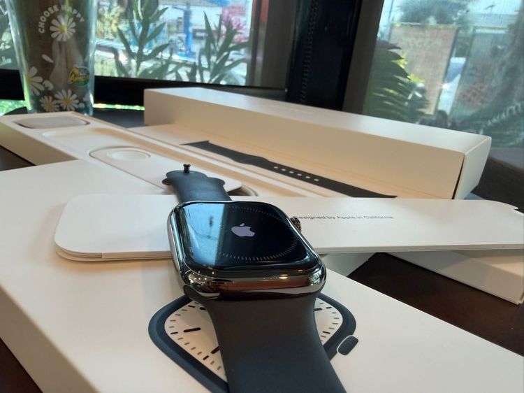  Apple Watch  S7 45 mm รุ่นพิเศษ ตัวสแตนเลส Stainless Steel  GPS -LTe ใช้ซิมได้ สภาพ99 รูปที่ 7