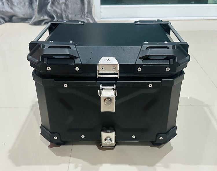 กล่องท้ายมอเตอร์ไซค์ สภาพตามรูป