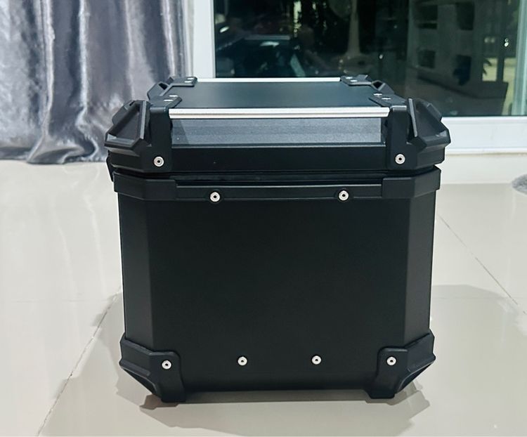 กล่องท้ายมอเตอร์ไซค์ สภาพตามรูป รูปที่ 3