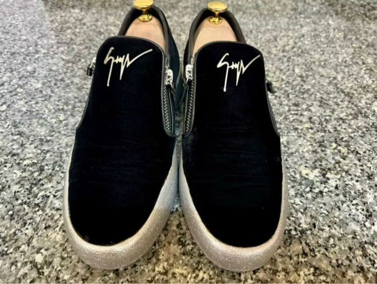 Giuseppe Zanotti Black Velvet Eve Slip On Black Sliver เบอร์41 รูปที่ 2