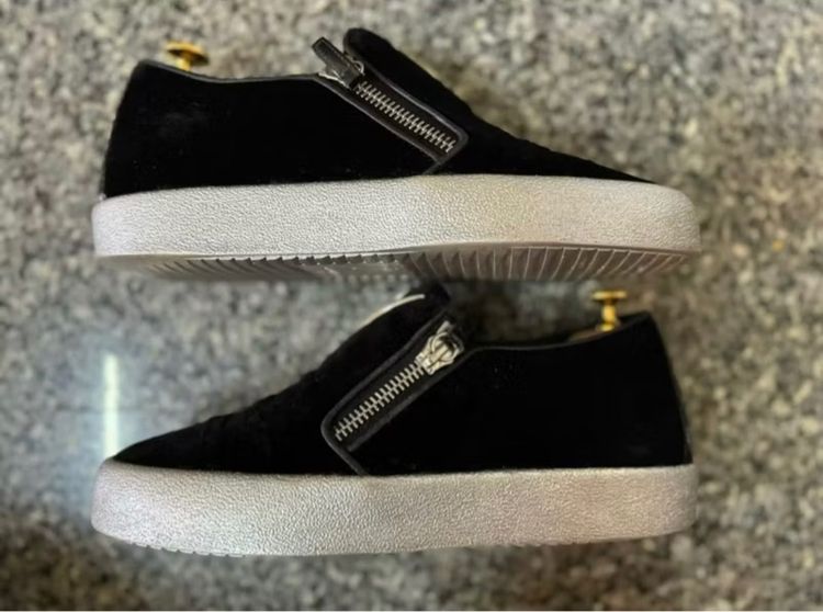 Giuseppe Zanotti Black Velvet Eve Slip On Black Sliver เบอร์41 รูปที่ 3