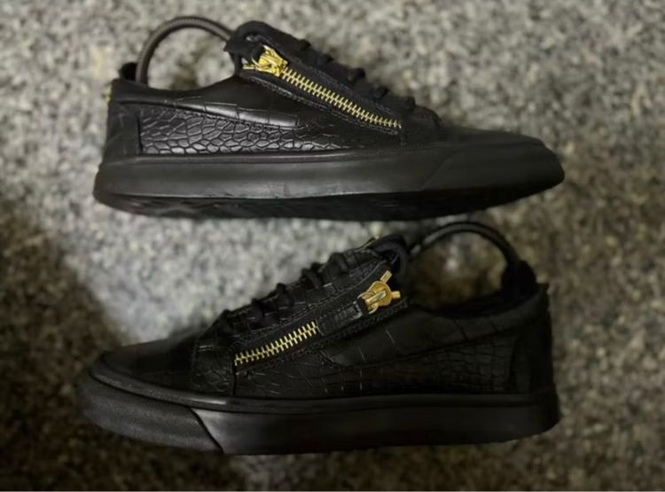 Giuseppe Zanotti Croc-Embossed Low-Top Sneakers Black Gold เบอร์40 รูปที่ 3