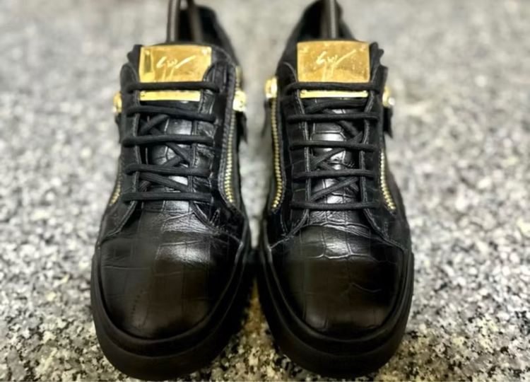 Giuseppe Zanotti Croc-Embossed Low-Top Sneakers Black Gold เบอร์40 รูปที่ 2