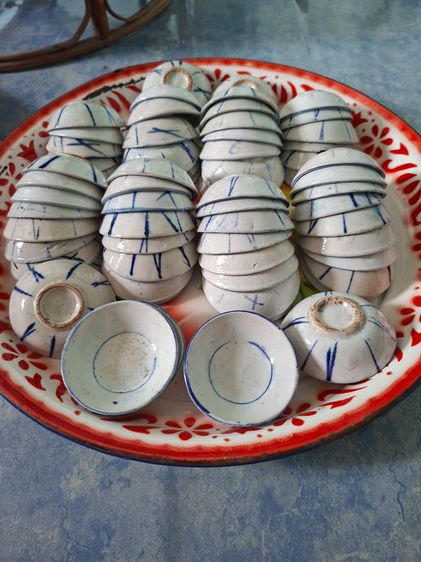 ถ้วยตะไลเก่า 50+ปี งานเขียนมือลายคราม รูปที่ 4