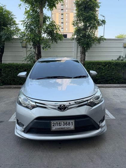 รถ Toyota Vios 1.5 G สี เทา