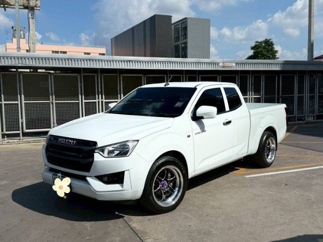 Isuzu D-MAX 2022 1.9 S Pickup ดีเซล เกียร์ธรรมดา ขาว รูปที่ 3