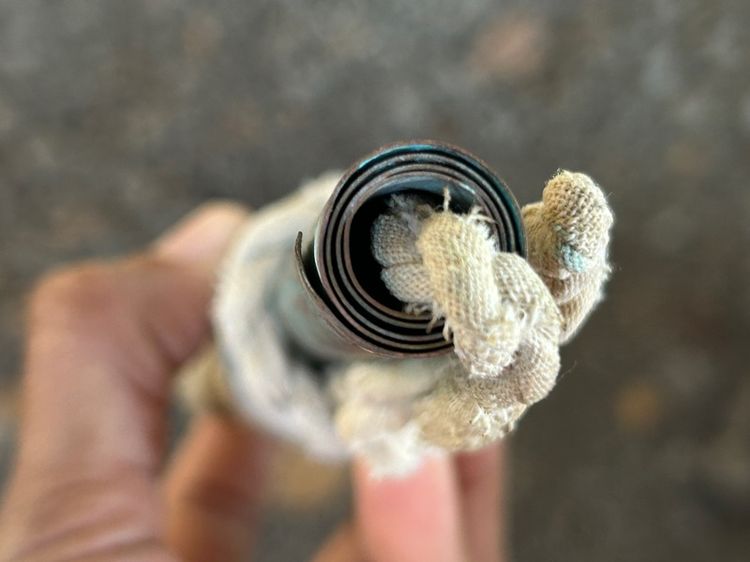 ตะกรุดหลวงพ่อโมเนื้อทองเหลือง รูปที่ 8