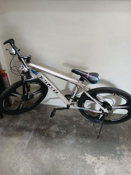 จักรยาน สีขาวใช้งานได้ รูปที่ 4