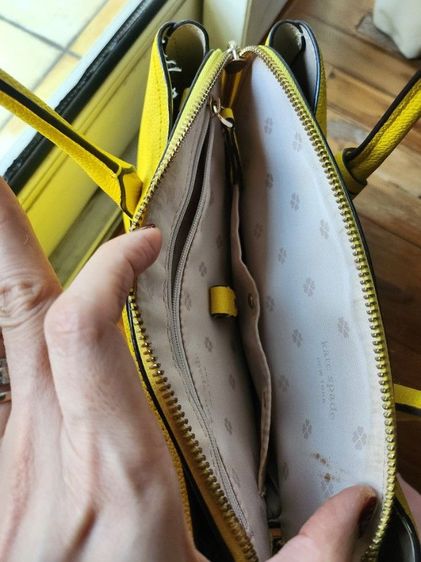 ขายกระเป๋าKate spade used สภาพดีมาก รูปที่ 4
