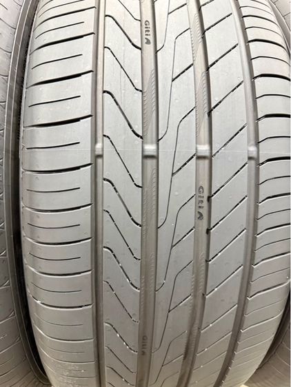 ยางถอดป้ายแดงขอบ 18” ยี่ห้อ GITI รุ่น GITICONTROL P10 ขนาด 235-45R18 ปี 26 ตุ่มหน้ายางยังอยู่ครบ รูปที่ 7