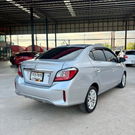 Mitsubishi Attrage 2020 1.2 GLS Sedan เบนซิน ไม่ติดแก๊ส เกียร์อัตโนมัติ เทา รูปที่ 2