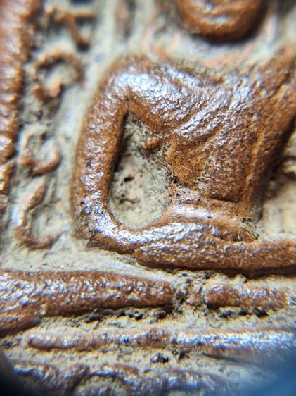 พระซุ้มกอ พิมพ์ใหญ่ กรุฤาษี รูปที่ 3