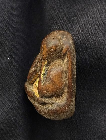 พระปิดตาหลังแบบ รูปที่ 4